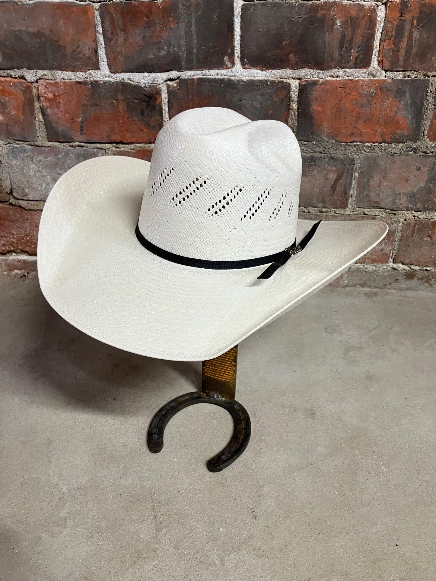 Twister Shantung Dash- 4 1/4" Brim